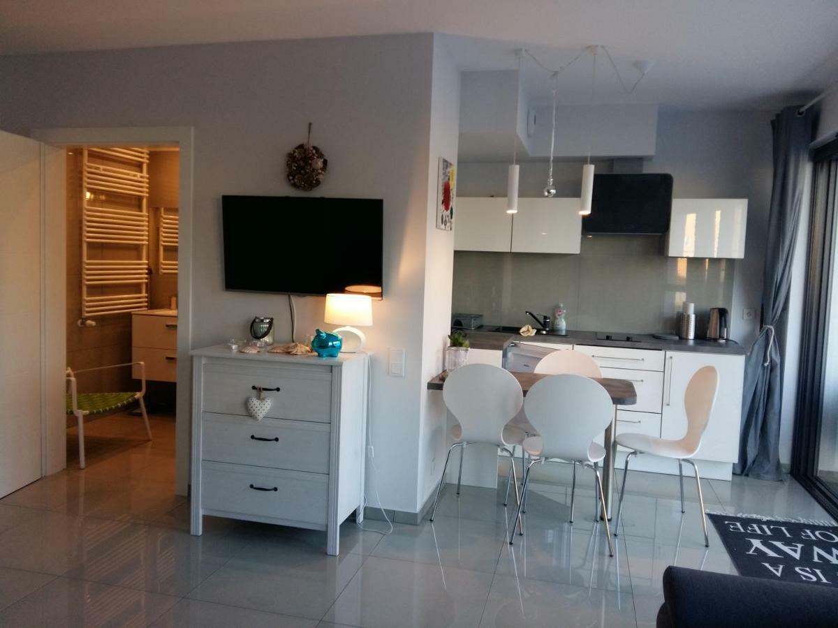 Gracja Horyzont-Apartament Z Parkingiem Miedzyzdroje Exteriör bild